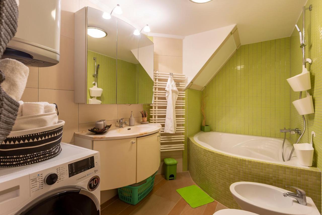 Apartman Ember Pula Exterior photo